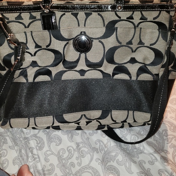 Coach diaper bag - Picture 1 of 4